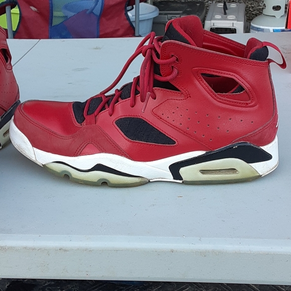 Shoes - Picture 3 of 10